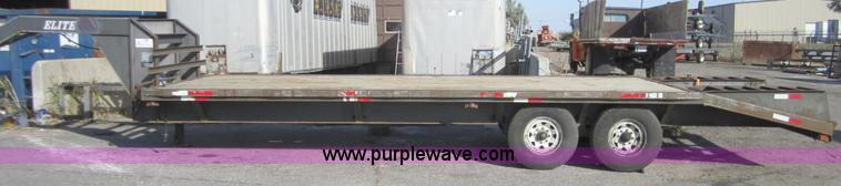 image for item A4421 1998 Elite tandem axle goose neck trailer