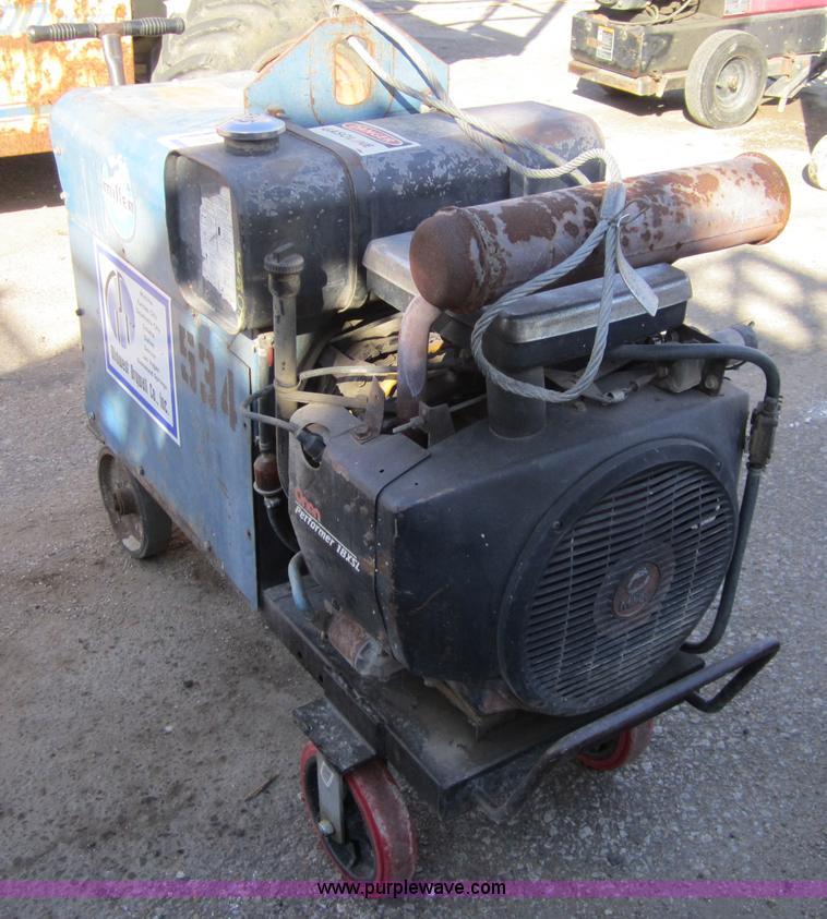 image for item A4438 Miller AEAD-200LE welder/generator