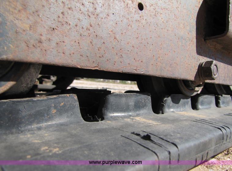 image for item A4622 2000 Bobcat 322 compact excavator