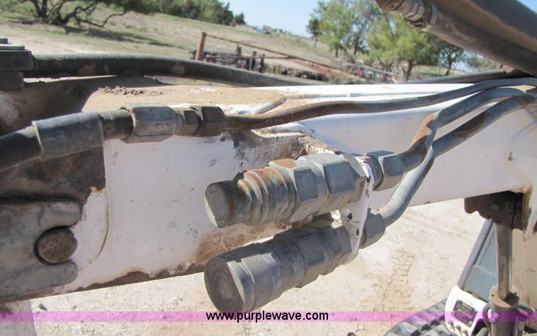 image for item A4622 2000 Bobcat 322 compact excavator