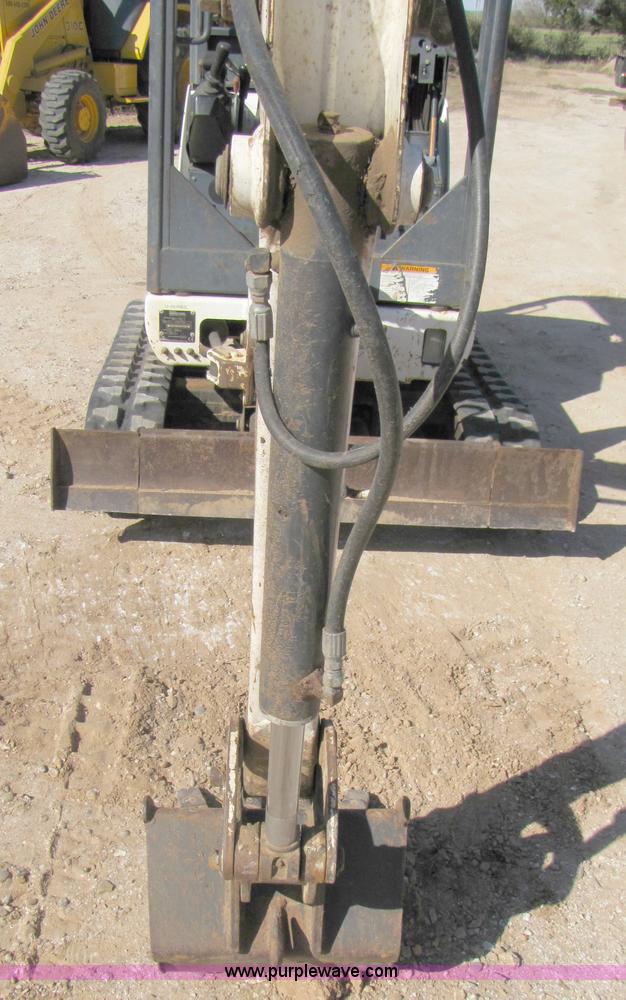 image for item A4622 2000 Bobcat 322 compact excavator