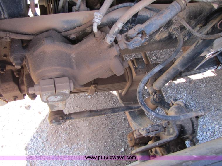 image for item A4623 1991 Ford F800 crane/digger truck