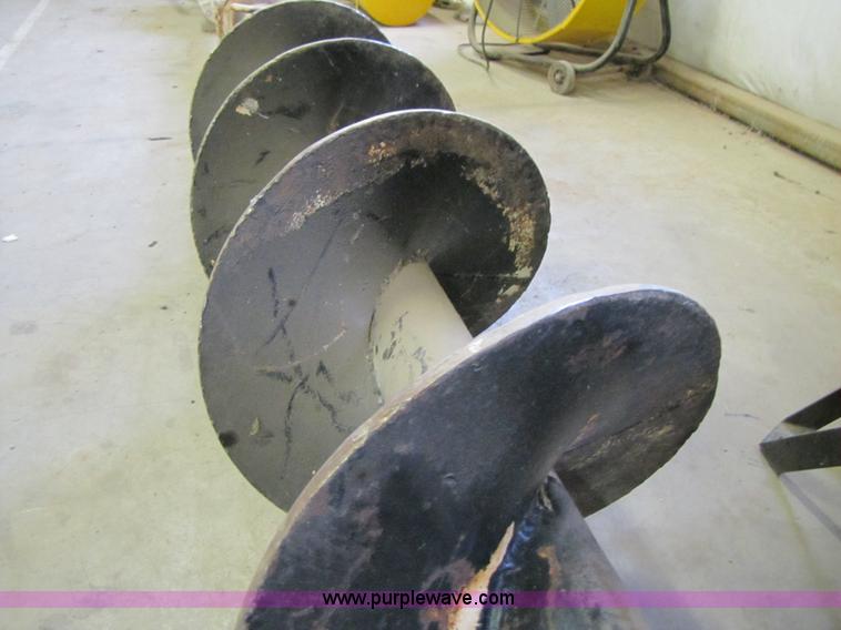 image for item A4623 1991 Ford F800 crane/digger truck