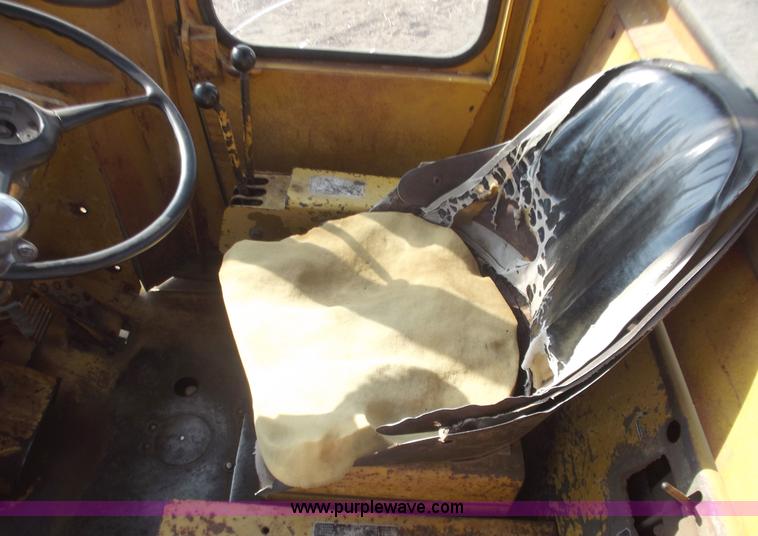 image for item A5379 1966 Fiat-Allis 545 wheel loader