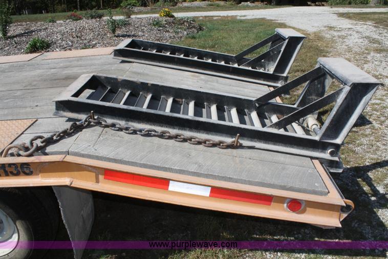 image for item A6501 1995 Redi Haul R2136 trailer