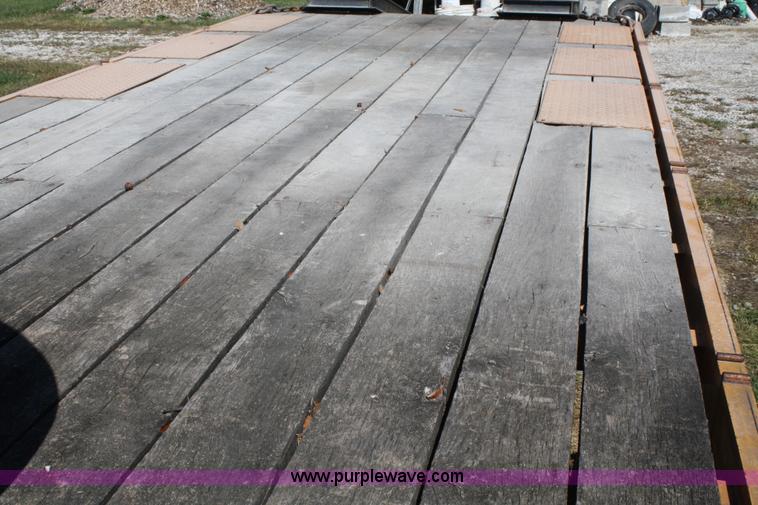 image for item A6501 1995 Redi Haul R2136 trailer