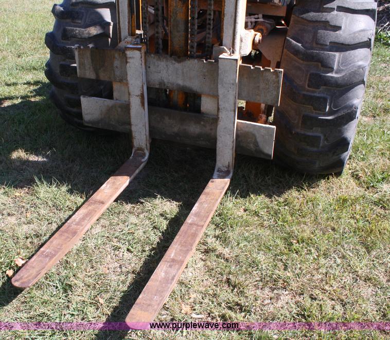 image for item A6502 1978 Case 584C forklift