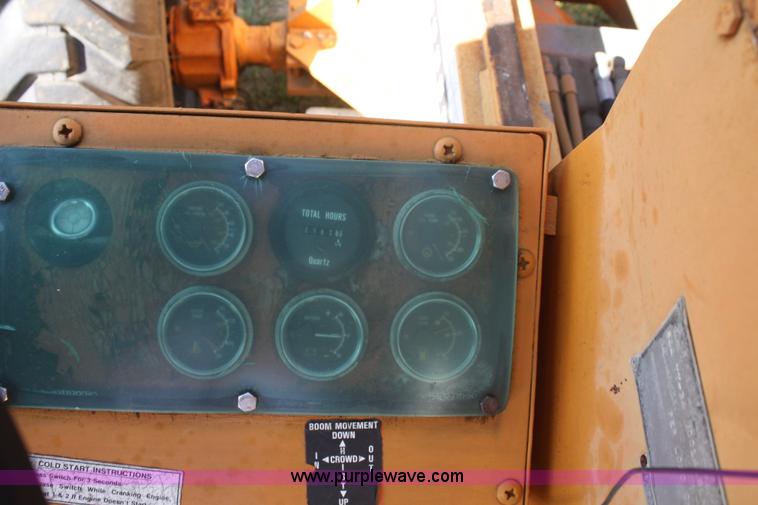 image for item A6503 1984 Lull Highlander 844 telehandler