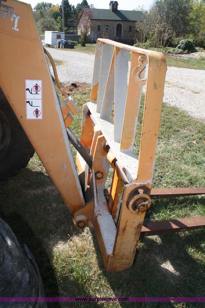 image for item A6503 1984 Lull Highlander 844 telehandler