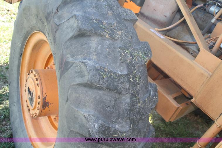 image for item A6503 1984 Lull Highlander 844 telehandler