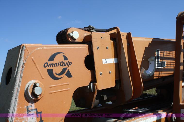 image for item A6504 2000 Lull Highlander 844C-42 telehandler