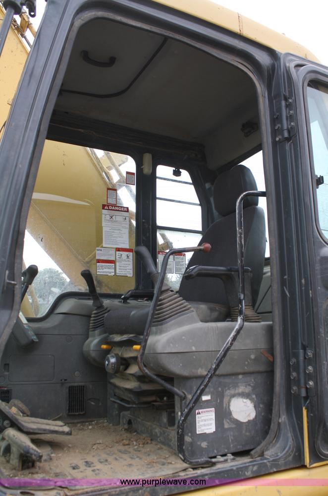 image for item A6505 Komatsu PC200LC-6LE excavator