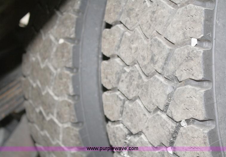 image for item A6507 2007 Ford F450 Super Duty super cab pickup truck