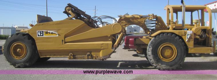 image for item B5511 Caterpillar 613B paddle scraper