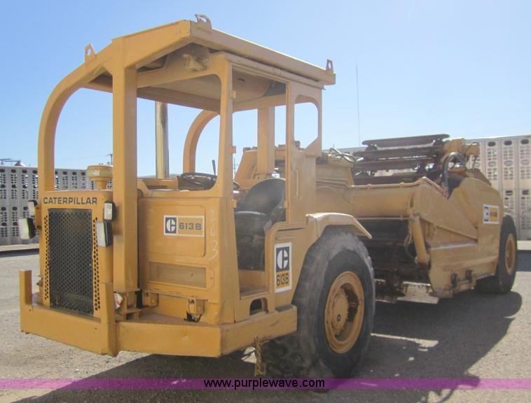 image for item B5511 Caterpillar 613B paddle scraper