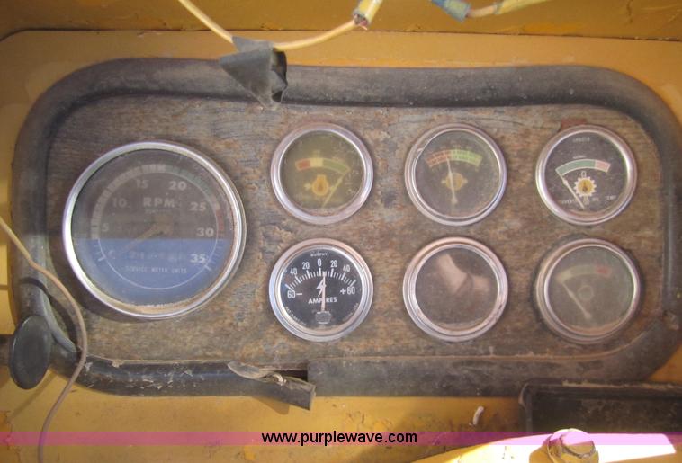 image for item B5511 Caterpillar 613B paddle scraper