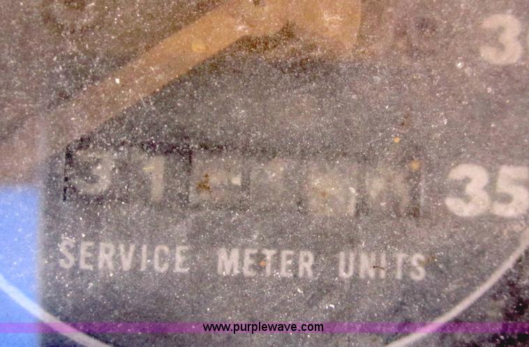 image for item B5511 Caterpillar 613B paddle scraper