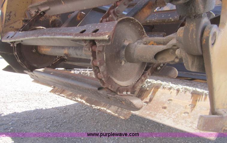 image for item B5511 Caterpillar 613B paddle scraper