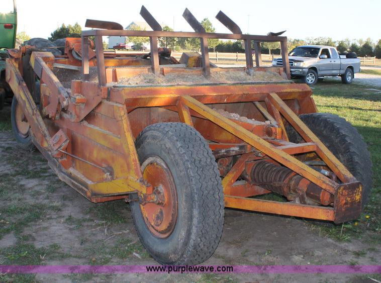 image for item B8581 Laplant Choate scraper