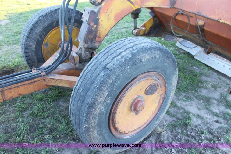 image for item B8581 Laplant Choate scraper