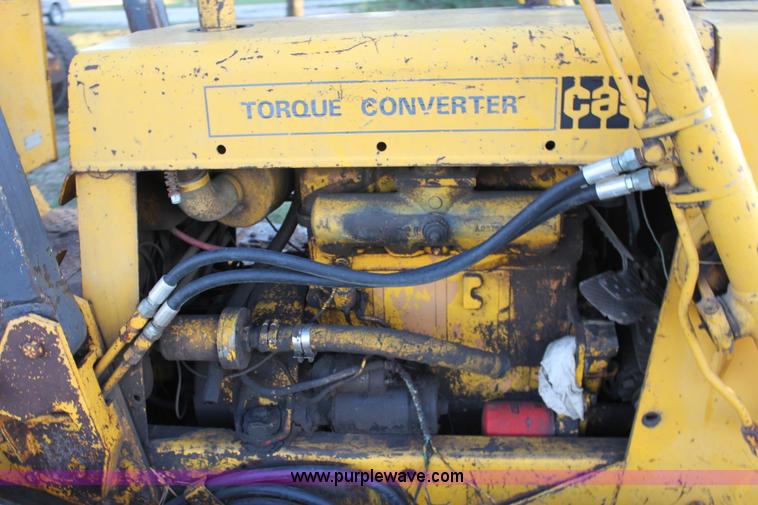 image for item B8582 1972 Case D450 dozer