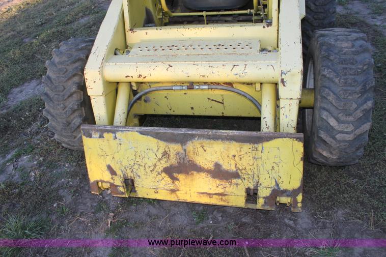image for item B8583 New Holland L35 skid steer