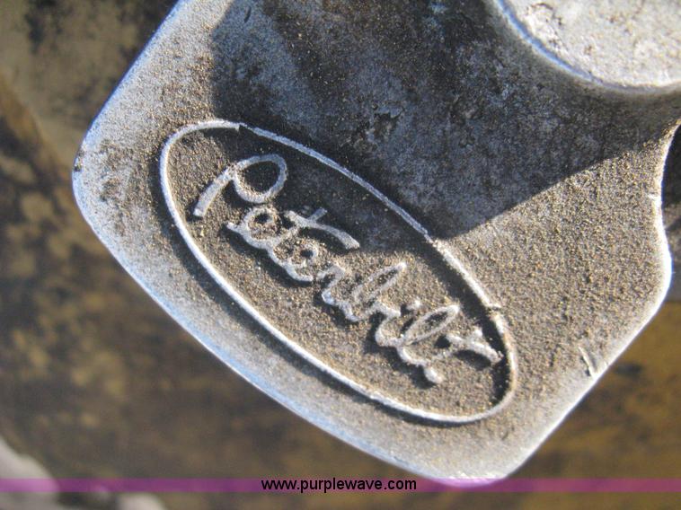 image for item B9586 (3) Peterbilt aluminum fuel tanks