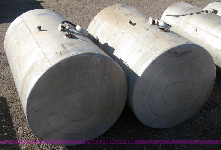 image for item B9588 (2) 1977 International aluminum fuel tanks