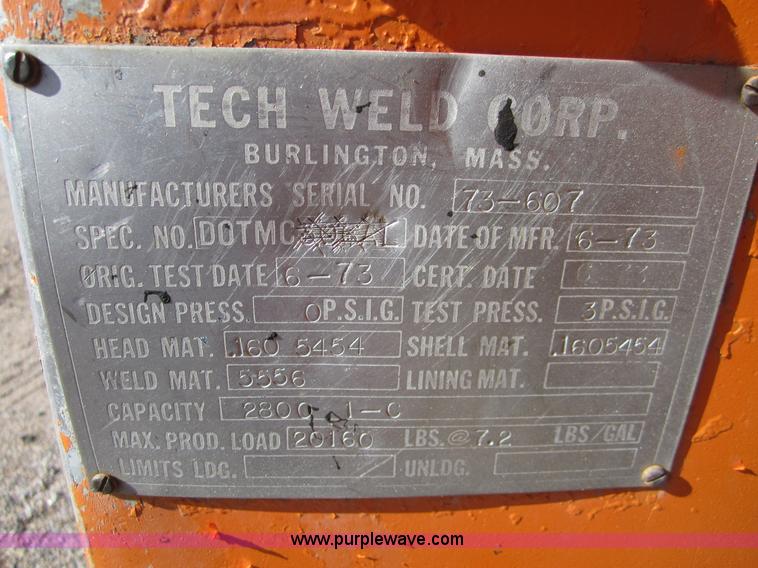 image for item C5119 1983 International 1954 fuel truck