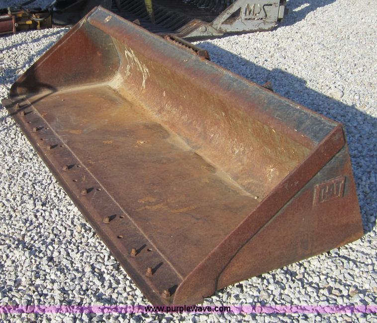 image for item C5152 Caterpillar GP 80" skid steer bucket