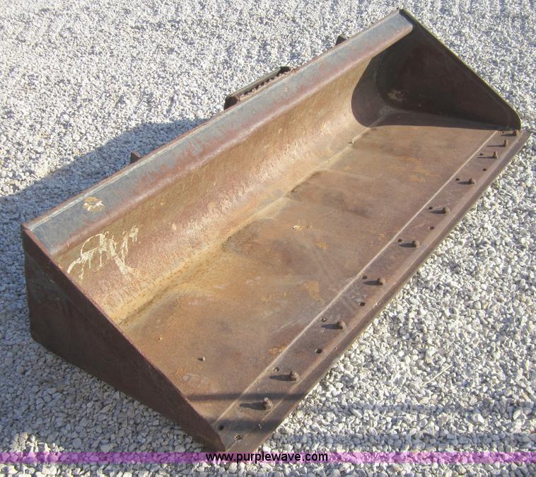 image for item C5152 Caterpillar GP 80" skid steer bucket