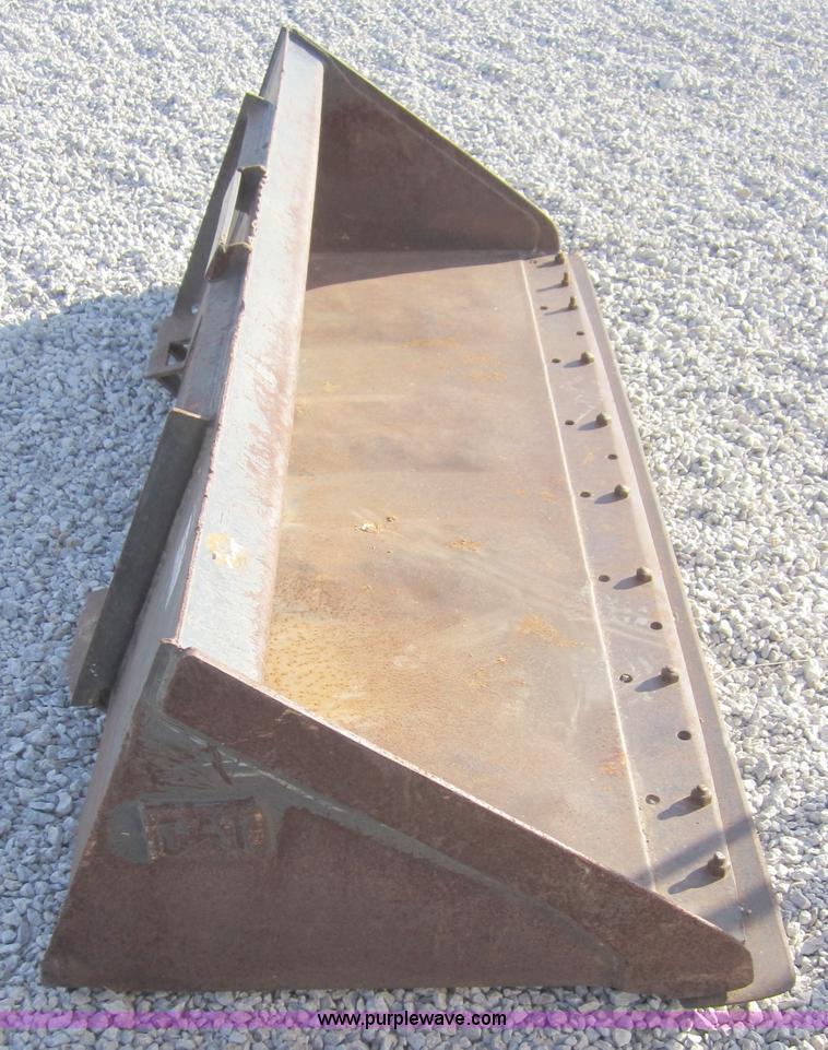 image for item C5152 Caterpillar GP 80" skid steer bucket