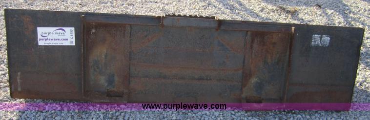 image for item C5152 Caterpillar GP 80" skid steer bucket