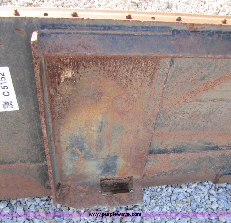 image for item C5152 Caterpillar GP 80" skid steer bucket