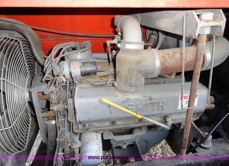 image for item F9499 Smith 100 portable air compressor