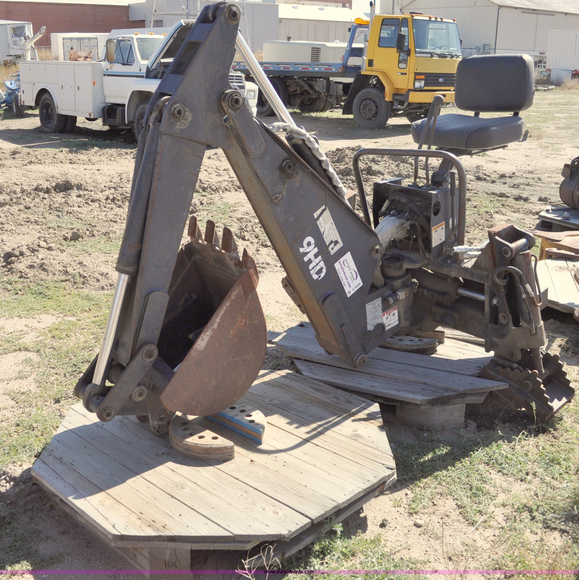 Bradco 9HD backhoe attachment in Brighton, CO Item A5693 sold