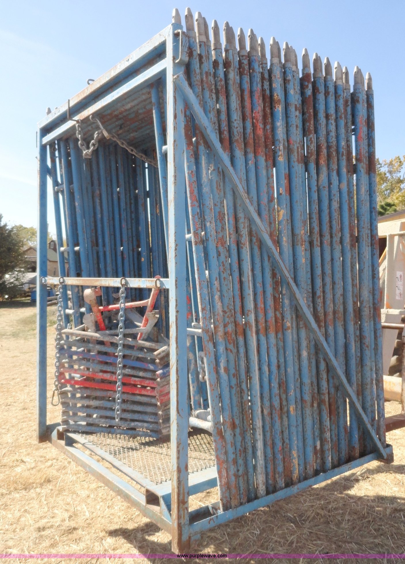 (4) scaffolding racks with outrigger storage in Eudora, KS Item G9037