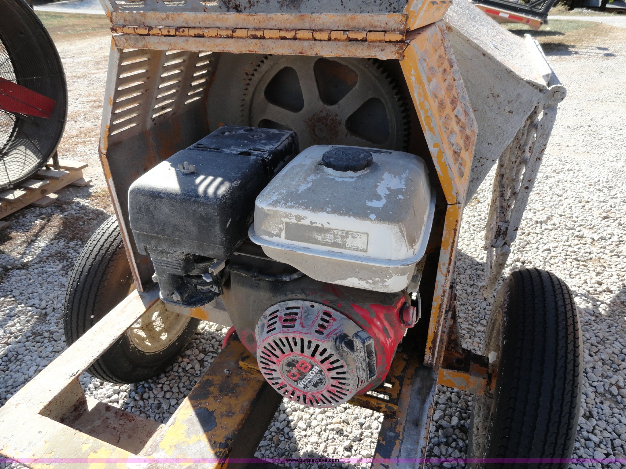 Gilson mortar mixer in Eudora, KS Item G9054 sold Purple Wave