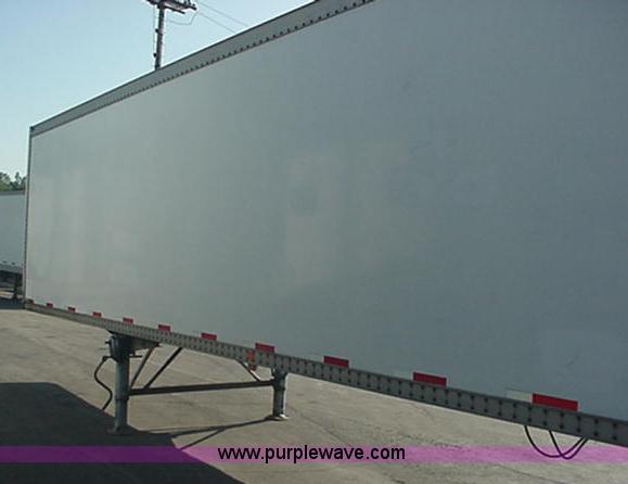 image for item A1243 1992 Wabash 48' semi trailer