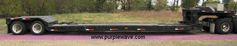 image for item B2022 1985 Hobbs 35 ton 48' extendable double drop deck trailer
