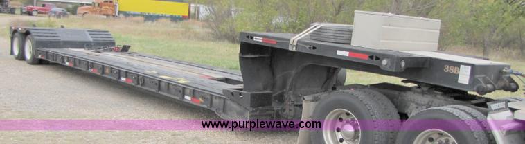 image for item B2022 1985 Hobbs 35 ton 48' extendable double drop deck trailer