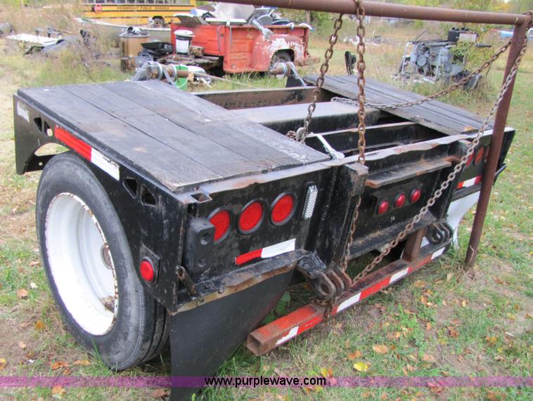 image for item B2022 1985 Hobbs 35 ton 48' extendable double drop deck trailer