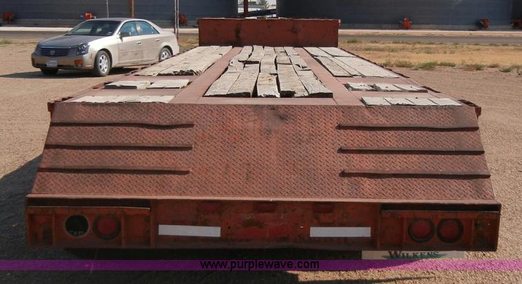 image for item B7501 1975 Transcraft drop deck trailer