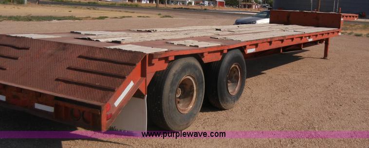 image for item B7501 1975 Transcraft drop deck trailer