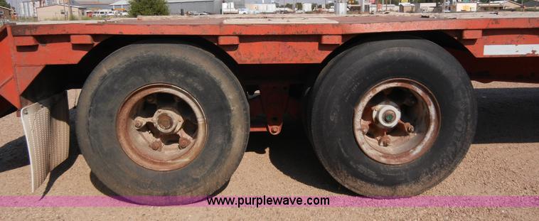 image for item B7501 1975 Transcraft drop deck trailer