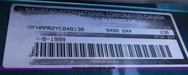 image for item C5736 2000 International Eagle 9400 semi truck