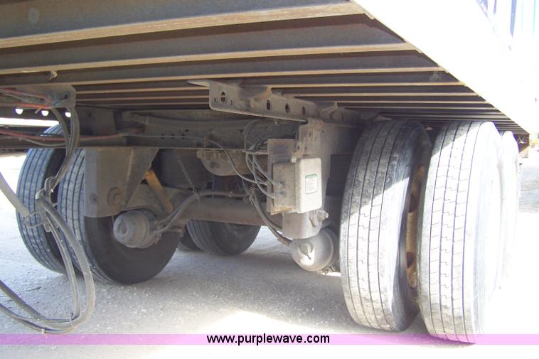 image for item D8545 2000 Great Dane 7411TS-SA 48' trailer