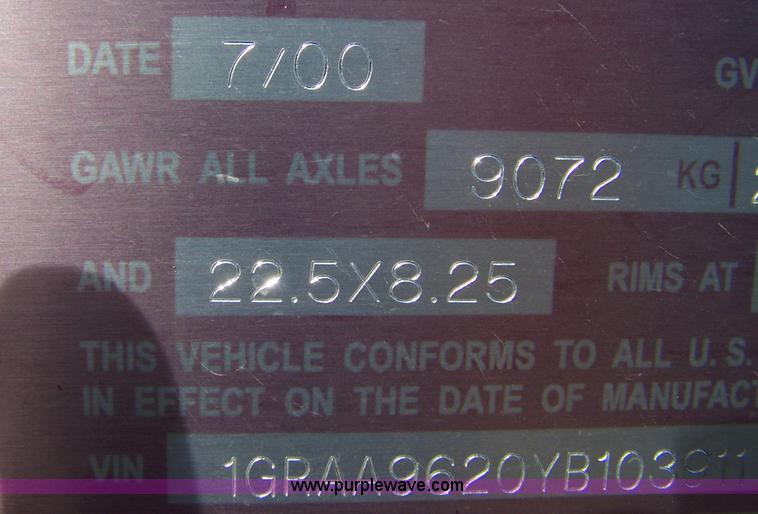 image for item D8545 2000 Great Dane 7411TS-SA 48' trailer