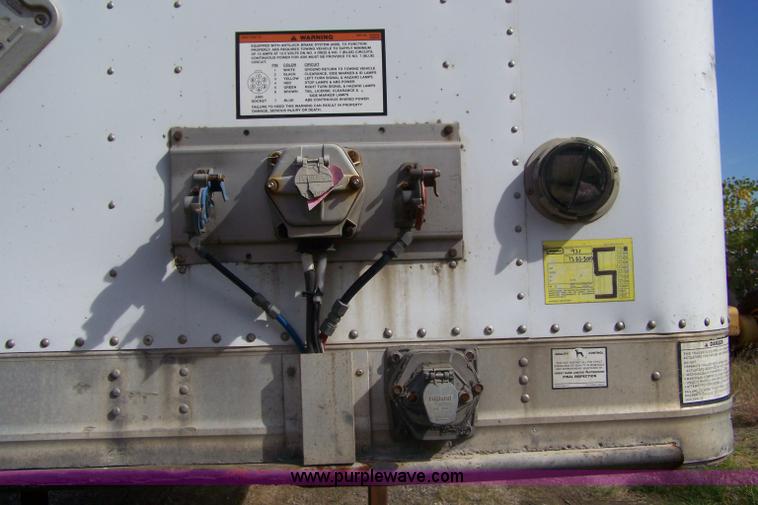 image for item D8546 2000 Great Dane 7411TP-SA 48' box trailer