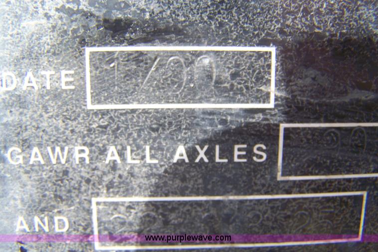 image for item D8546 2000 Great Dane 7411TP-SA 48' box trailer